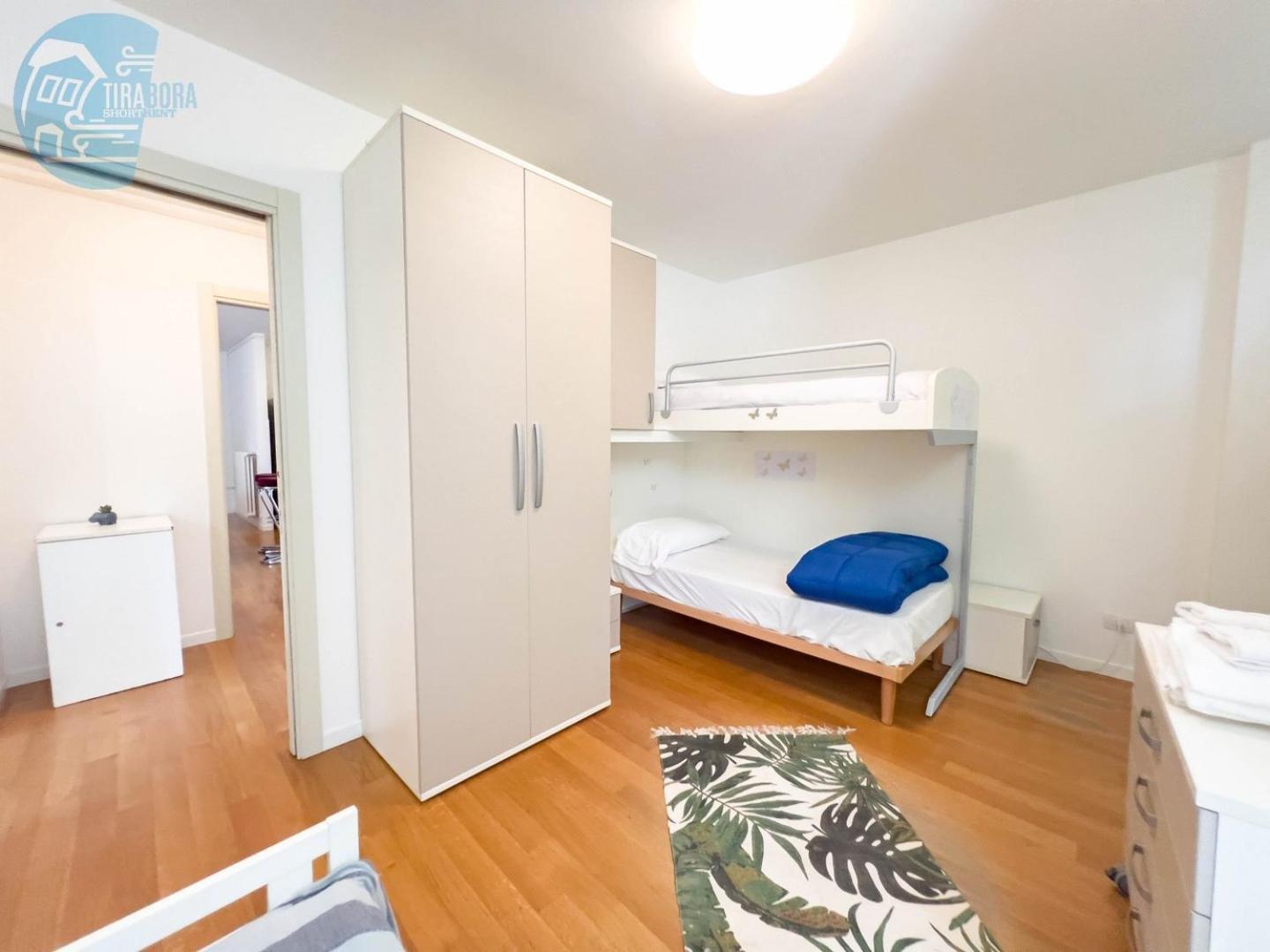Cattedrale 5 Tirabora Short Rent Daire Trieste Dış mekan fotoğraf