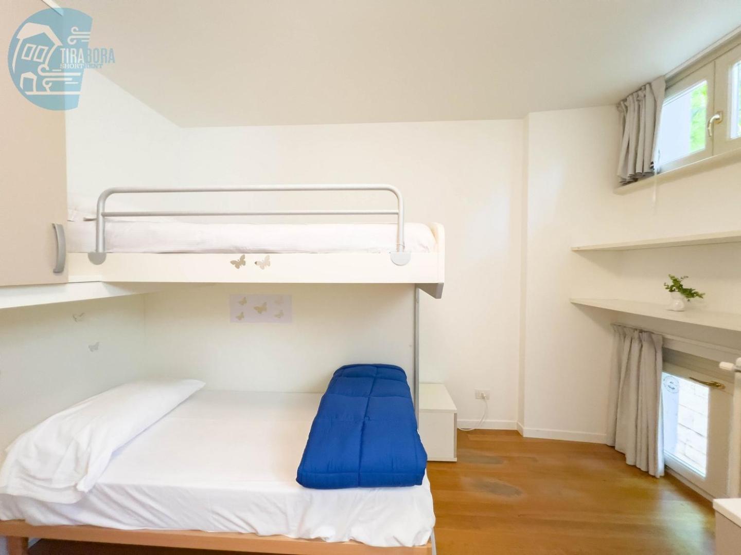 Cattedrale 5 Tirabora Short Rent Daire Trieste Dış mekan fotoğraf