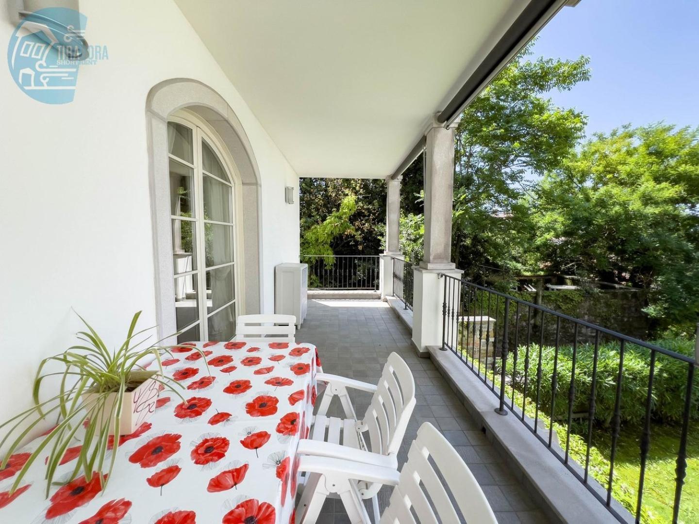 Cattedrale 5 Tirabora Short Rent Daire Trieste Dış mekan fotoğraf