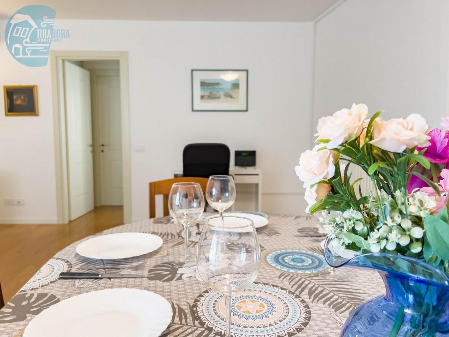 Cattedrale 5 Tirabora Short Rent Daire Trieste Dış mekan fotoğraf