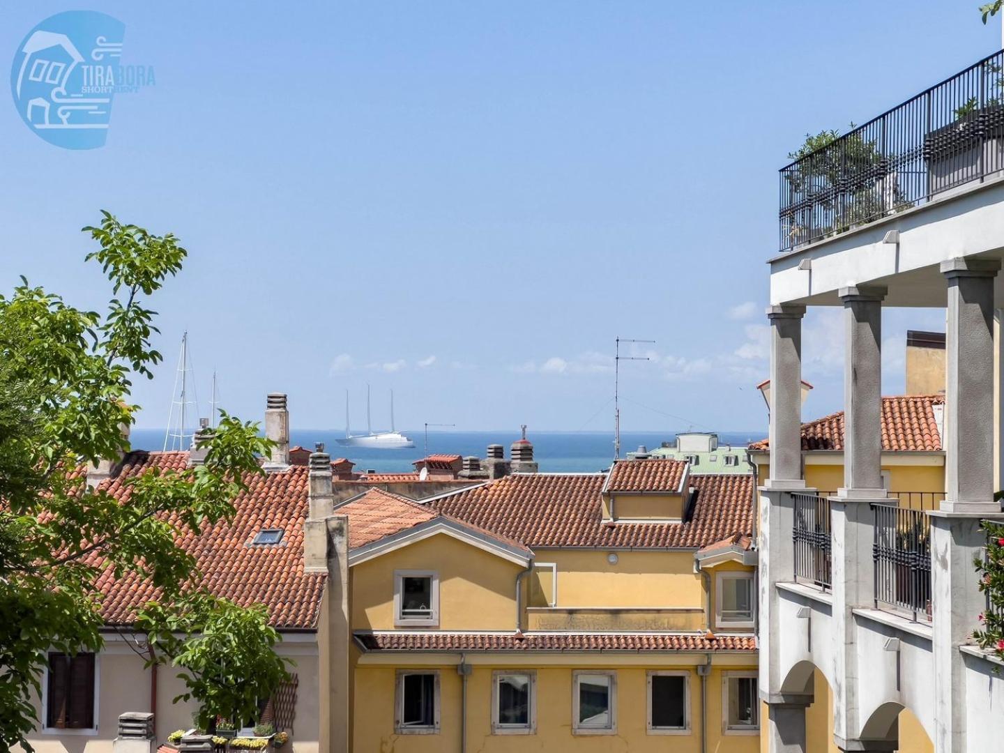 Cattedrale 5 Tirabora Short Rent Daire Trieste Dış mekan fotoğraf